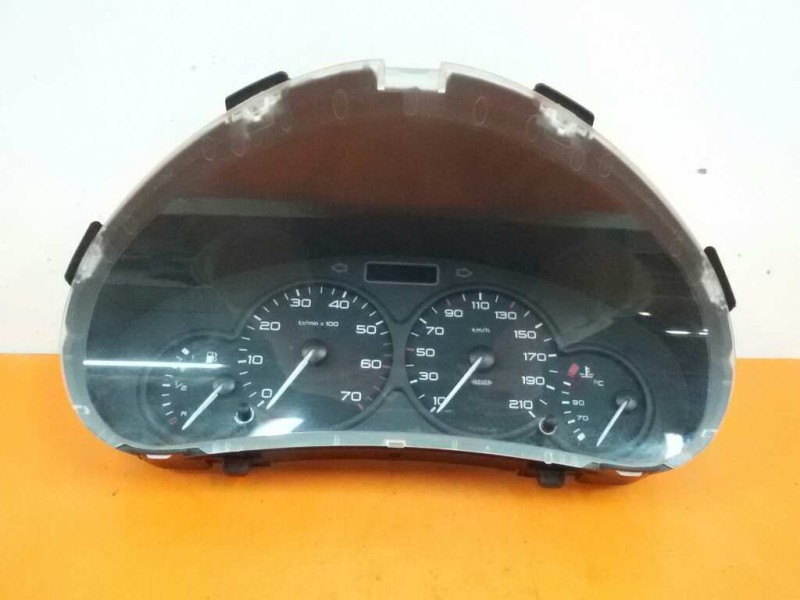 Recambio de cuadro instrumentos para citroën berlingo 1.9 d sx familiar referencia OEM IAM 9659364180  