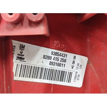 Recambio de piloto trasero izquierdo para renault trafic ii autobús (jl) 2.0 dci 115 referencia OEM IAM 8200415250 93854431 8200