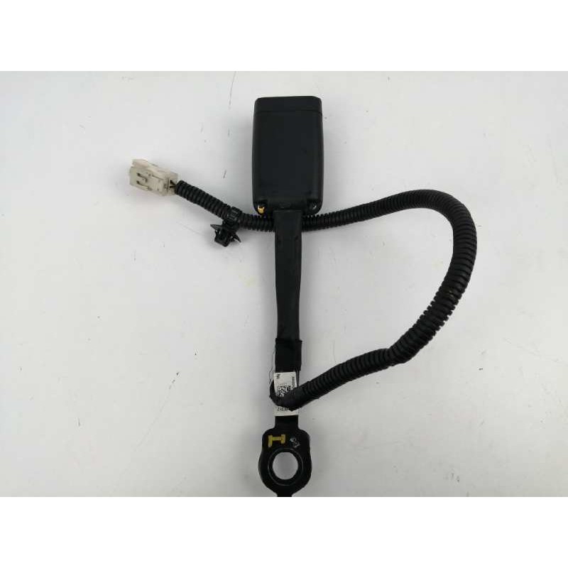 Recambio de enganche cinturon izquierdo para kia optima 1.7 crdi cat referencia OEM IAM 88830D4200WK DELANTERO 