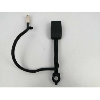 Recambio de enganche cinturon izquierdo para kia optima 1.7 crdi cat referencia OEM IAM 88830D4200WK DELANTERO 