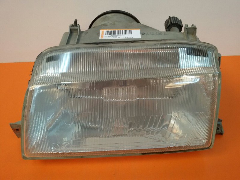 Recambio de faro izquierdo para renault 19 (b/c/l53) referencia OEM IAM   