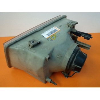 Recambio de faro derecho para renault trafic (desde 5.89) 1.9 diesel referencia OEM IAM   