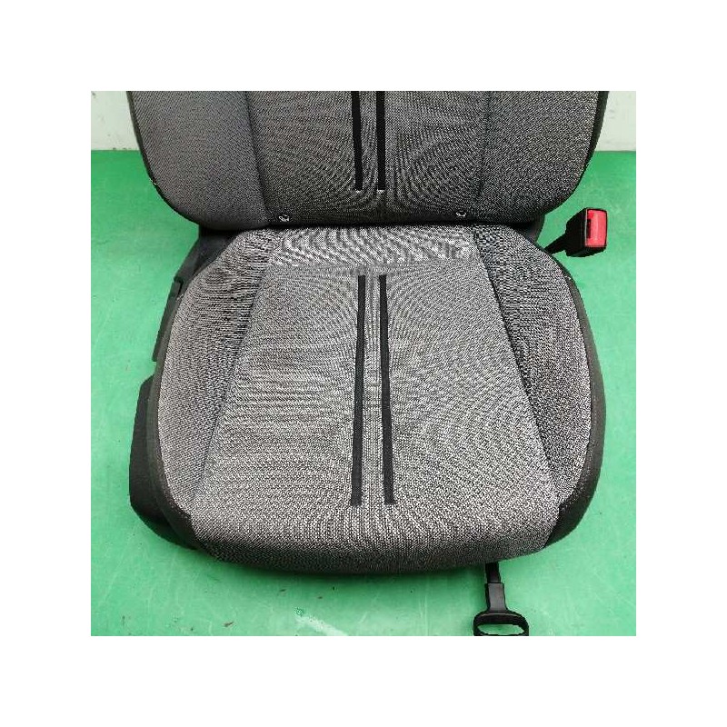 ASIENTO DELANTERO DERECHO