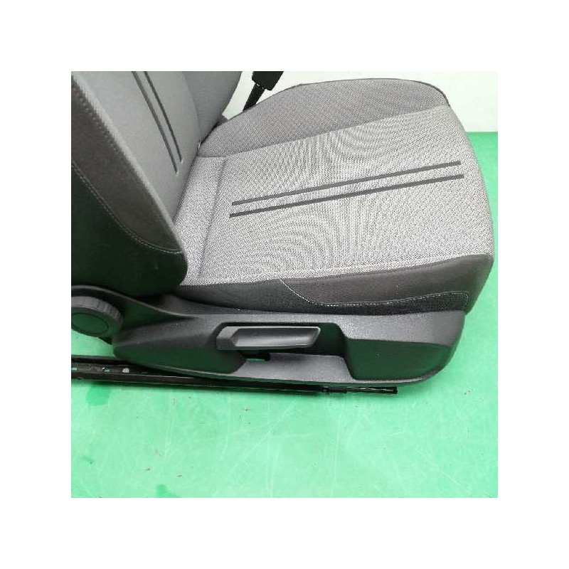 ASIENTO DELANTERO DERECHO