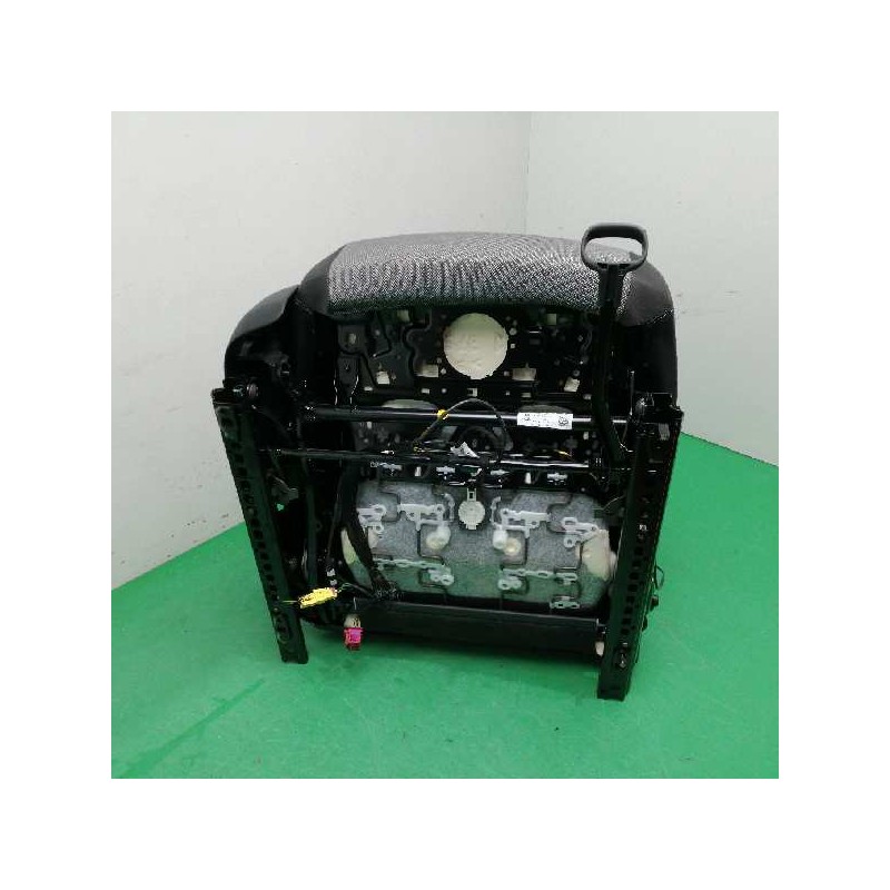 ASIENTO DELANTERO DERECHO