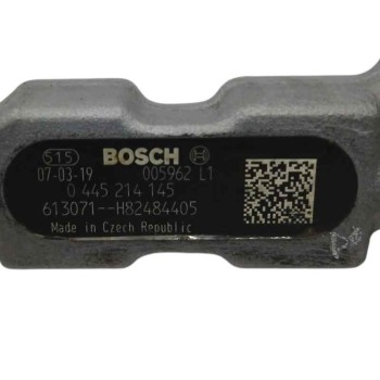 Recambio de rampa inyectora para opel vivaro a autobús (x83) 2.5 dti (f7, j7, a07) referencia OEM IAM 82484405 0445214145 