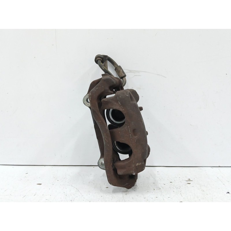 Recambio de pinza freno delantera derecha para renault trafic ii autobús (jl) 2.0 dci 115 referencia OEM IAM 687092  