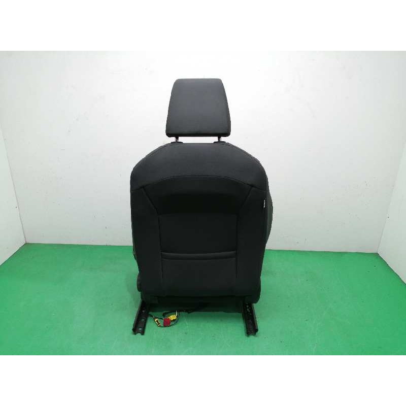 ASIENTO DELANTERO IZQUIERDO NECESITA REPARACION PROTECTOR SALTADO