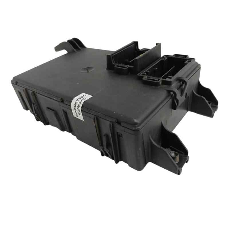 CAJA RELES / FUSIBLES