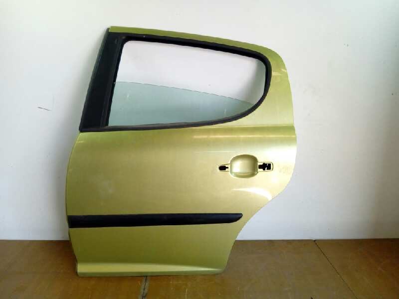 Recambio de puerta trasera izquierda para peugeot 207 sport referencia OEM IAM 9006N2  