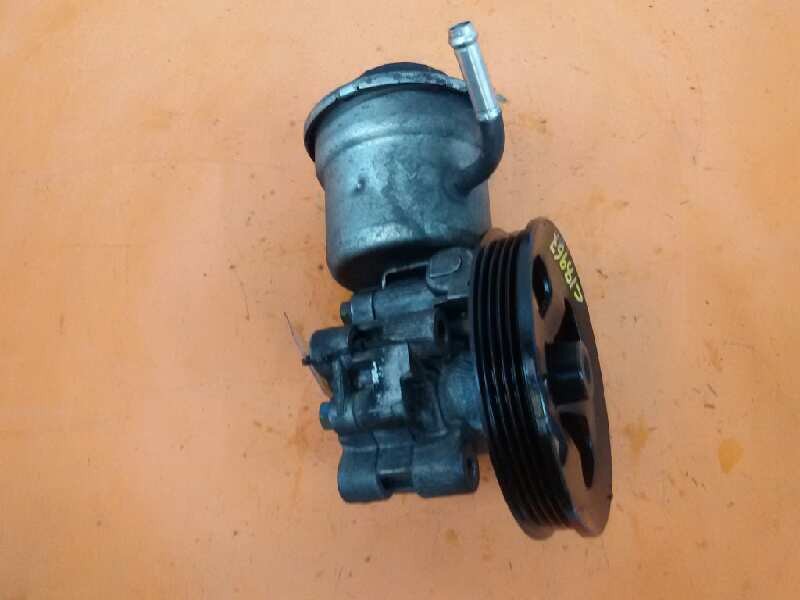 Recambio de bomba direccion para toyota yaris (ncp1/nlp1/scp1) 1.0 start referencia OEM IAM 4431052012  