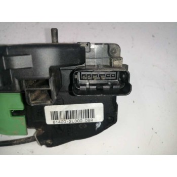 Recambio de cerradura puerta trasera derecha para hyundai i30 1.6 crdi cat referencia OEM IAM 814202L000  