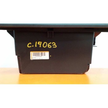 Recambio de guantera para ford focus lim. (cb8) trend referencia OEM IAM 1771929  
