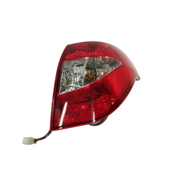 PILOTO TRASERO DERECHO 8AP009 