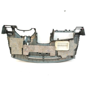 Recambio de salpicadero para toyota auris 2.2 d-cat referencia OEM IAM 5530202070 4513002290 305810910