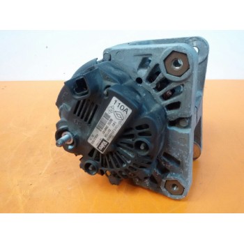 Recambio de alternador para renault megane ii berlina 5p confort expression referencia OEM IAM 8200086161 TG11C010 