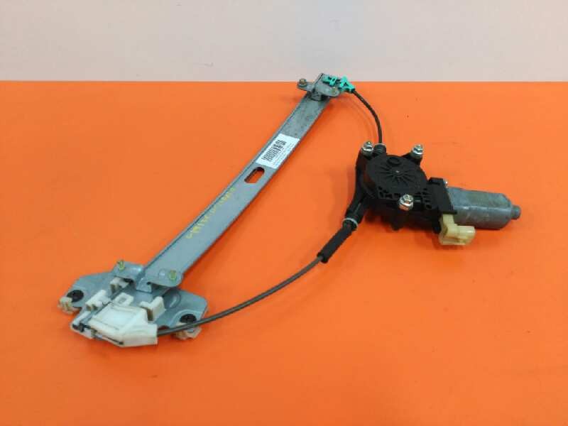 Recambio de elevalunas delantero derecho para kia rio 1.5 crdi referencia OEM IAM  824021G010 CARIBE FUNDA