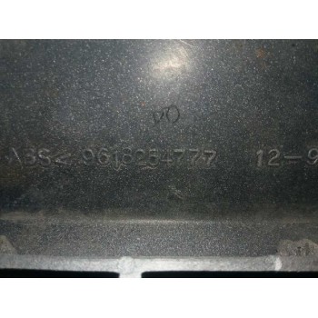 Recambio de rejilla delantera para peugeot partner (s1) combispace referencia OEM IAM   