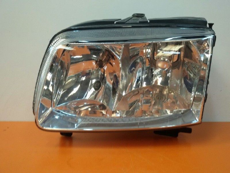 Recambio de faro izquierdo para volkswagen polo berlina (6n2) trendline referencia OEM IAM   