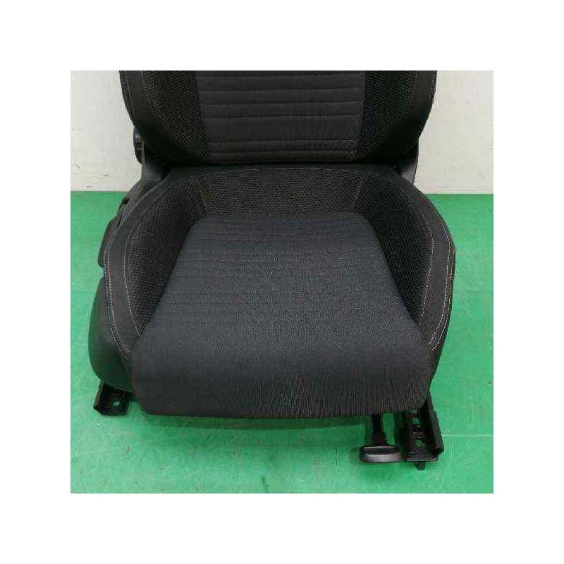 ASIENTO DELANTERO DERECHO