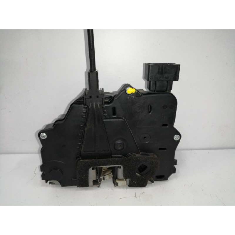 Recambio de cerradura puerta delantera derecha para opel meriva b 1.6 cdti dpf referencia OEM IAM 13258275  