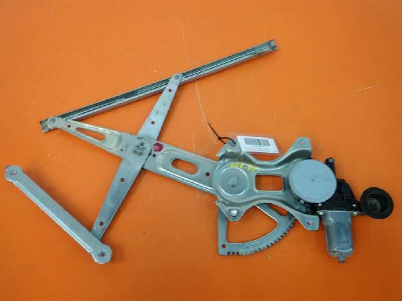 Recambio de elevalunas trasero derecho para toyota prius (nhw20) executive referencia OEM IAM 6980152070 Recambio de elevalunas trasero derecho para toyota prius (nhw20) executive referencia OEM IAM 6980152070