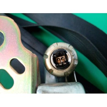 Recambio de cinturon seguridad delantero derecho para toyota corolla verso (r1) 2.2 d-4d sol referencia OEM IAM 7P1150P  