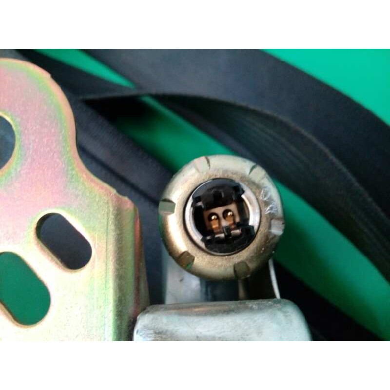 CINTURON SEGURIDAD DELANTERO DERECHO