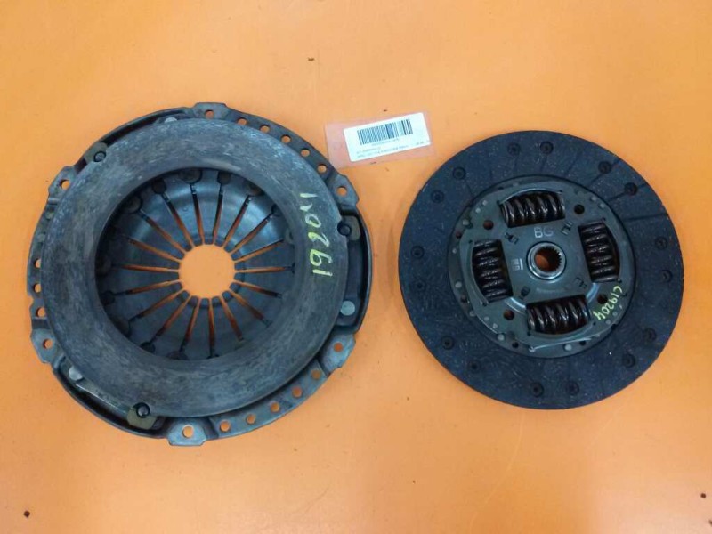 Recambio de kit embrague para opel vectra b berlina básico referencia OEM IAM   