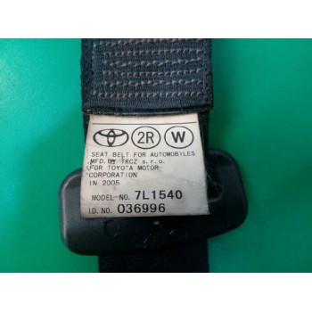 Recambio de cinturon seguridad trasero derecho para toyota corolla verso (r1) 2.2 d-4d sol referencia OEM IAM 7L1540 FILA CENTRA