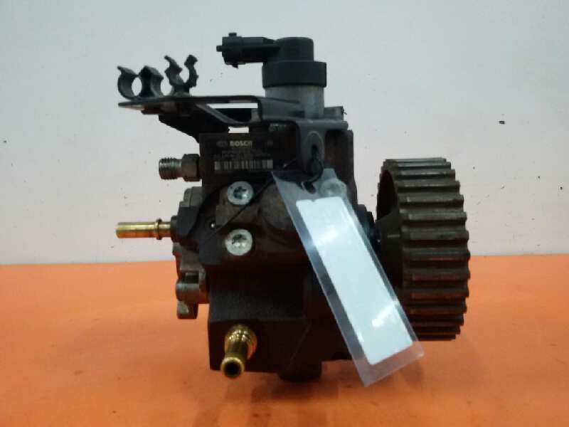 Recambio de bomba inyeccion para citroën c4 berlina collection referencia OEM IAM 9683703780 0445010102 