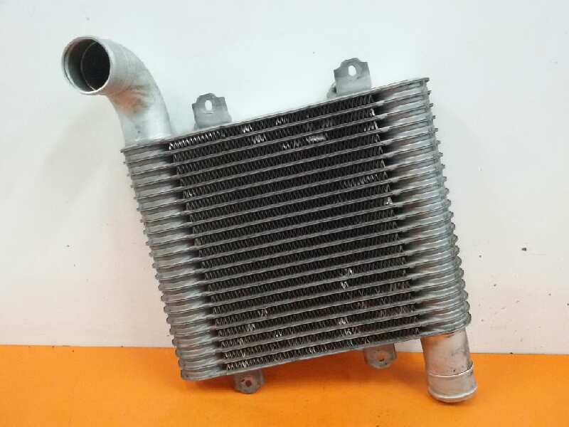Recambio de intercooler para kia carens 2.0 crdi ex monovolumen referencia OEM IAM 2827127350  