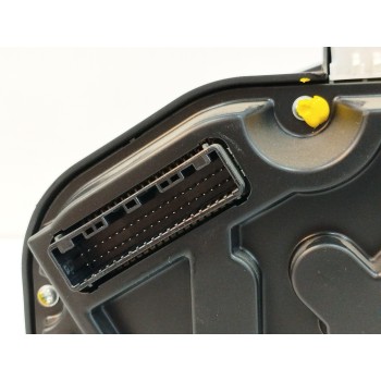 Recambio de cuadro instrumentos para toyota auris 2.2 d-cat referencia OEM IAM 8380002M12 A2C53245521 