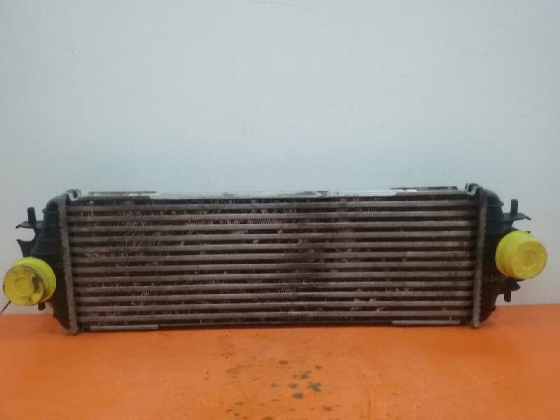 Recambio de intercooler para nissan primastar (x83) monovolumen 9 plazas largo batalla 3,07t referencia OEM IAM   