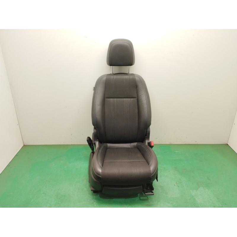 Recambio de asiento delantero izquierdo para chevrolet trax 1.7 diesel cat referencia OEM IAM   