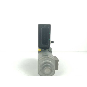 Recambio de motor elevalunas delantero derecho para kia optima 1.7 crdi cat referencia OEM IAM 82460D4000  