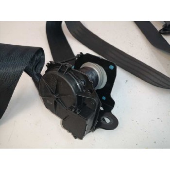 Recambio de cinturon seguridad trasero izquierdo para kia rio 1.2 cat referencia OEM IAM 898101W100  